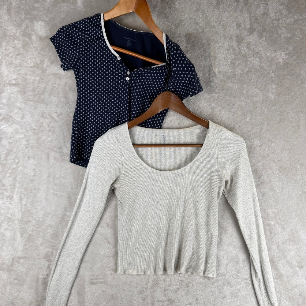 Brandy Melville Bundle Navy Floral Henley & Gray Ribbed Long Sleeve Tops OS
